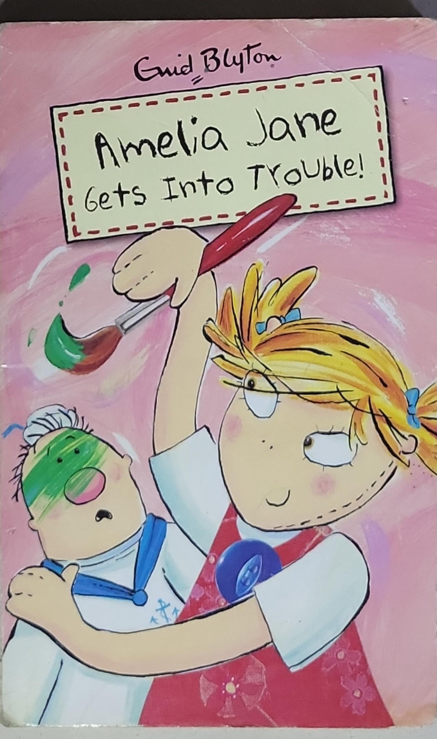 Amelia Jane Gets Into Trouble!