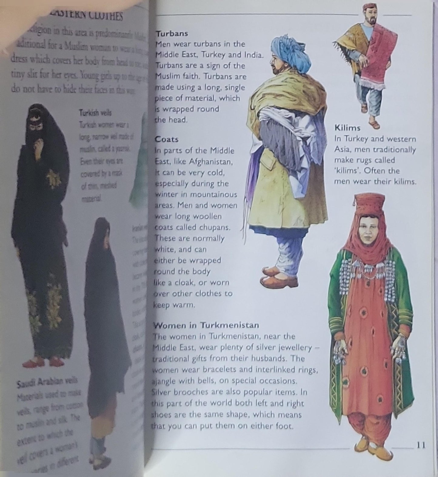Clothes and Costume: With Foldout 16th Century Fashion
