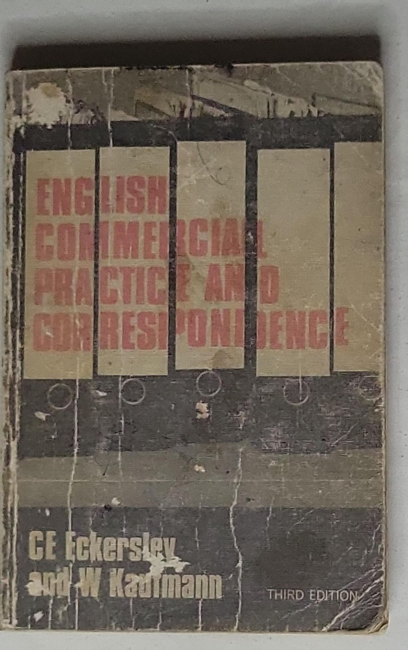 English Commercial Practice and Correspondence: A First Course for Foreign Students