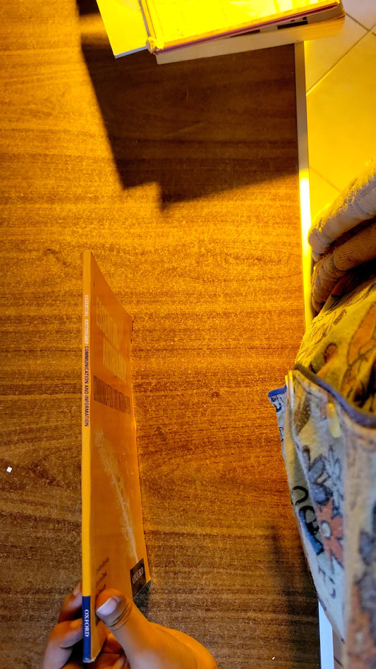 ESSENTIAL ANTHOLOGY: COMMUNICATION AND INFORMATION