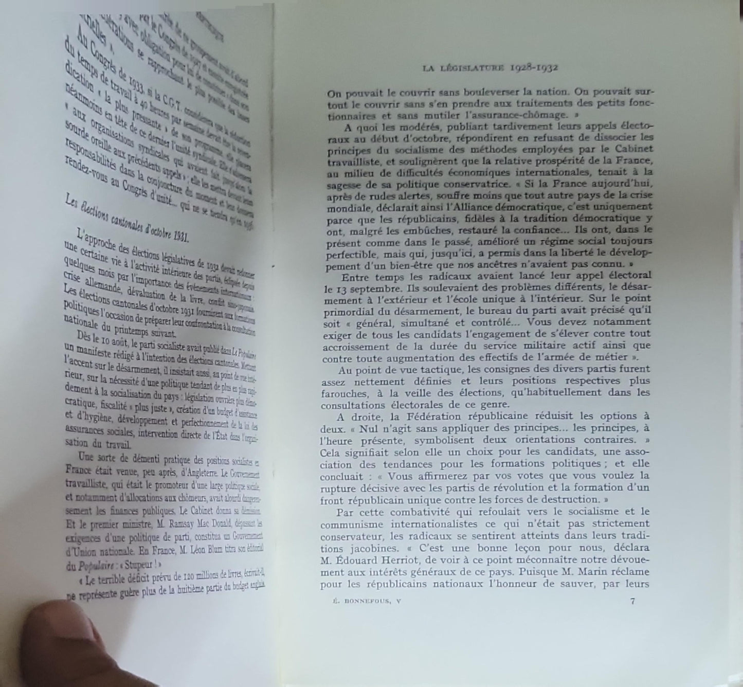 Histoire Politique de la Troisième République: Tome V La République en Danger : Des Ligues au Front Populaire (1930-1936)