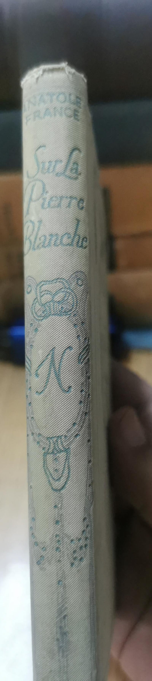 Sur La Pierre Blanche