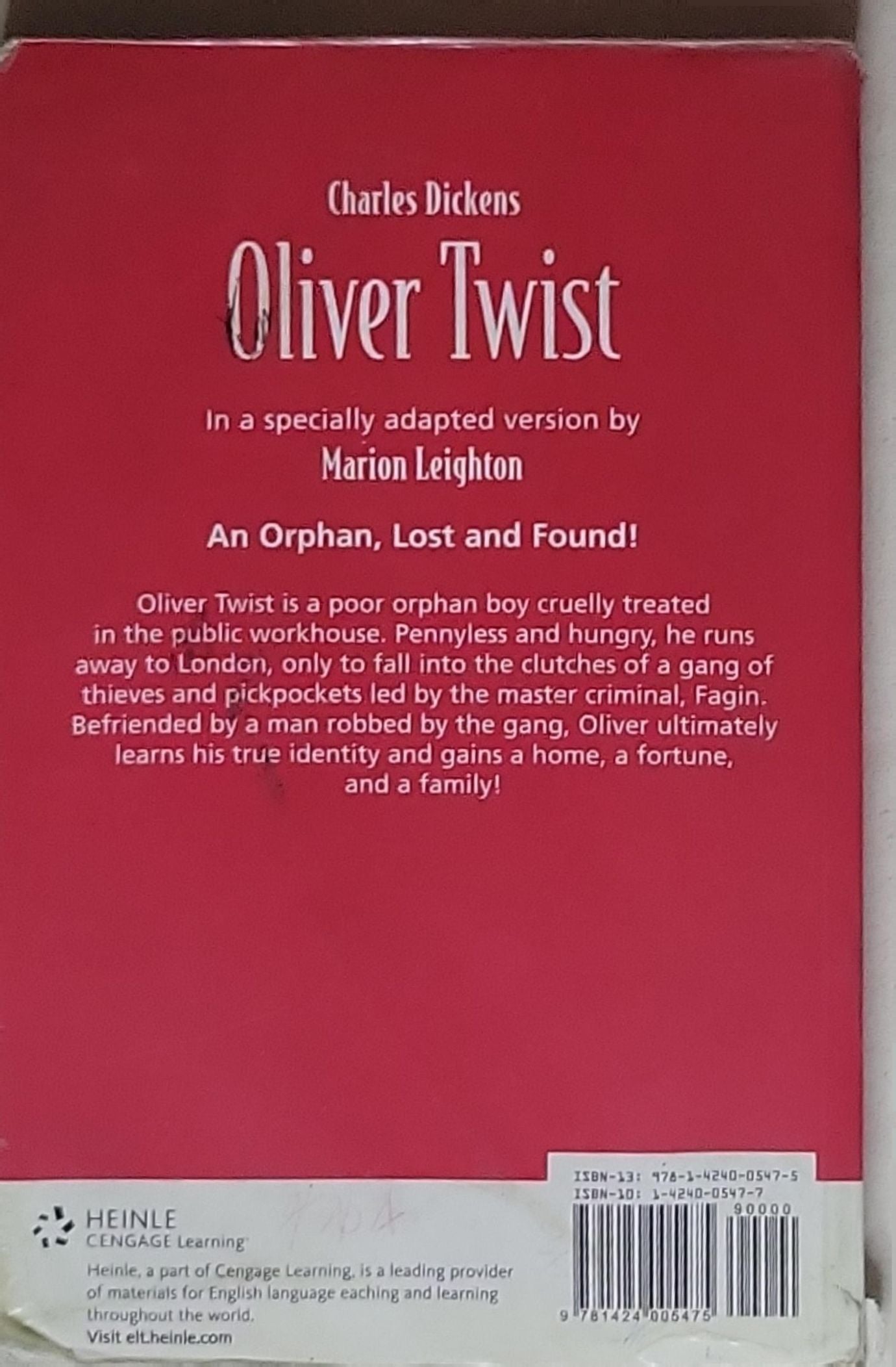 Oliver Twist: The Illustrated Classics Collection