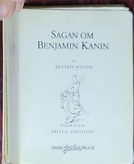 Sagan om Benjamin Kanin: Beatrix Potter – Svensk text av Britt G. Hallqvist (Stockholm: Bonnier, 1972)