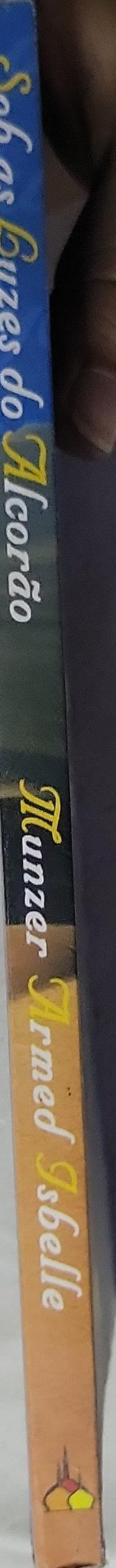 Sob as Luzes do Alcorão