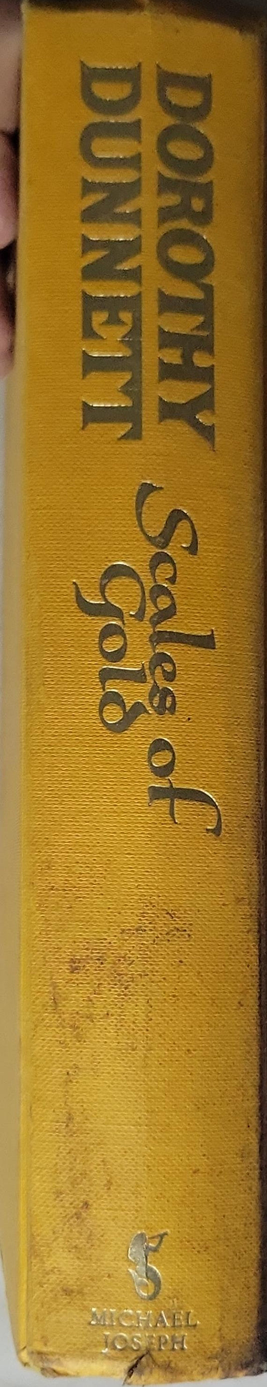 The House of Nicolò: Scales of Gold