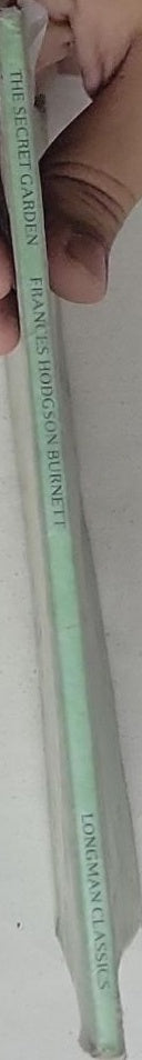 The Secret Garden: Frances Hodgson Burnett (Longman Classics, Stage 2)