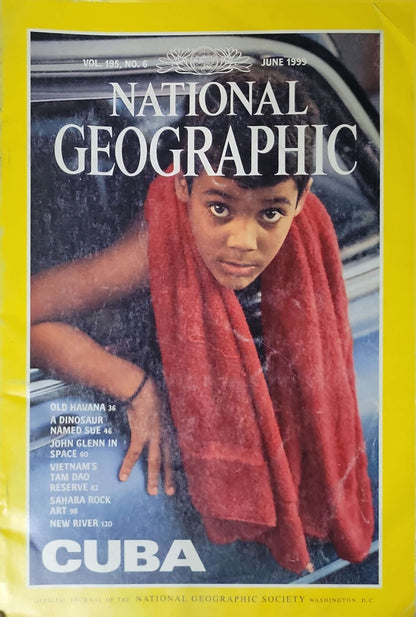 National Geographic (1999): Vol. 195, No. 6 — June 1999 (single issue) By John J. Putman and Alan Harvey
