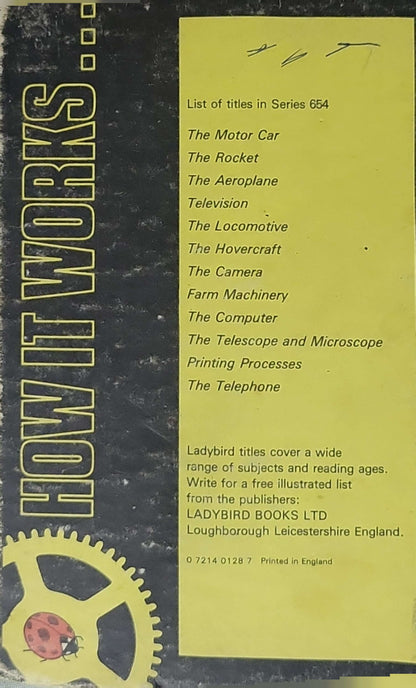 How it Works: The Rocket (1967): Series 654 By David Carey and B. H. (Bernard) Robinson (illustrator)