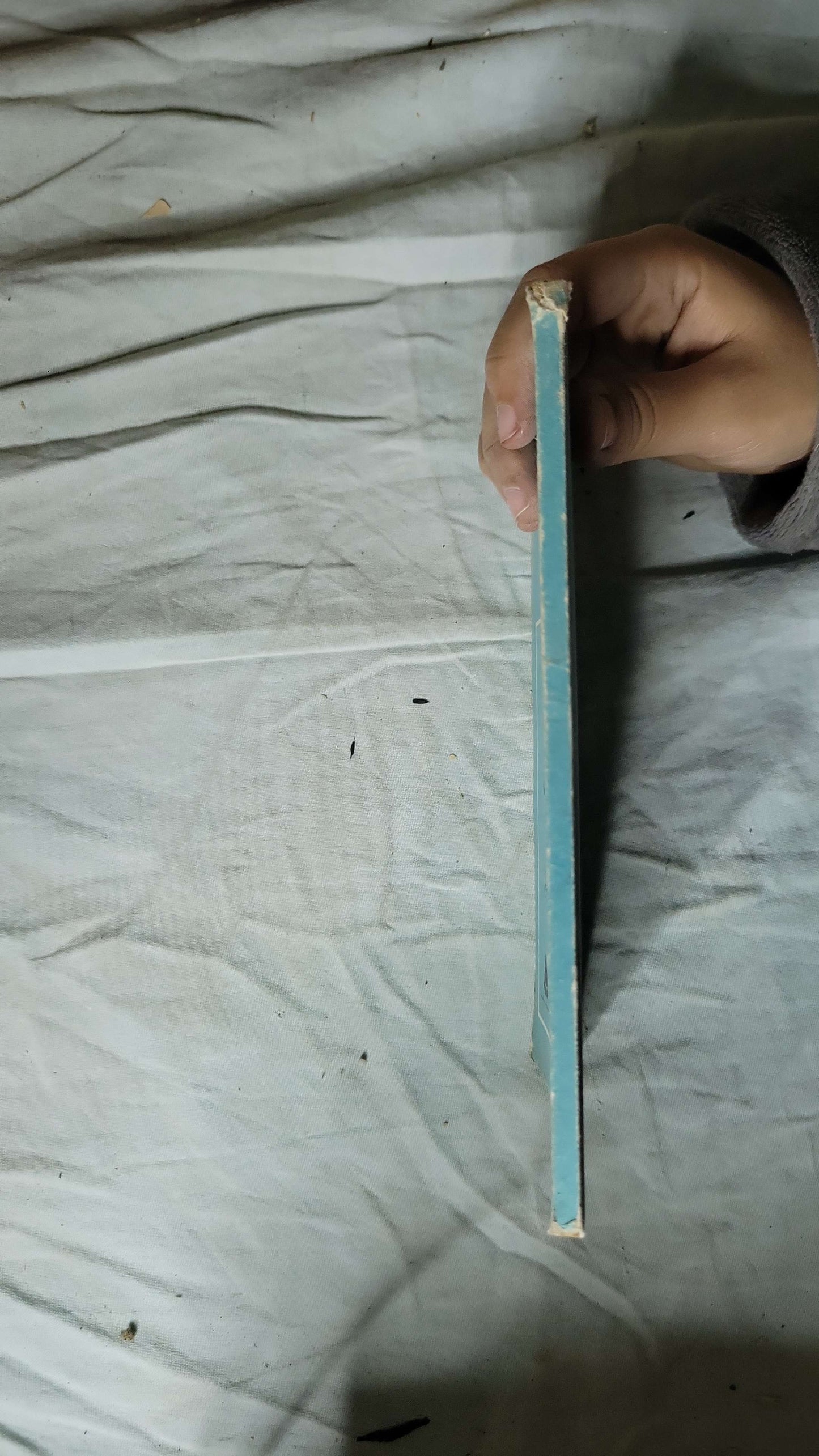 الانتظار على مائدة الشمس - أحمد الحوقي