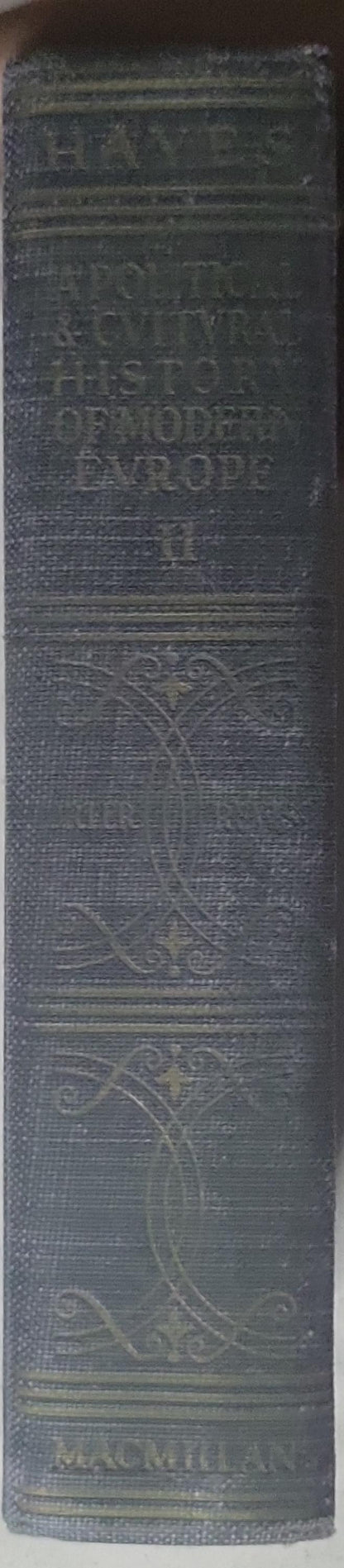 A Political and Cultural History of Modern Europe: Volume 2, (Shorter Revised) A Century of Predominantly Industrial Society, Since 1830