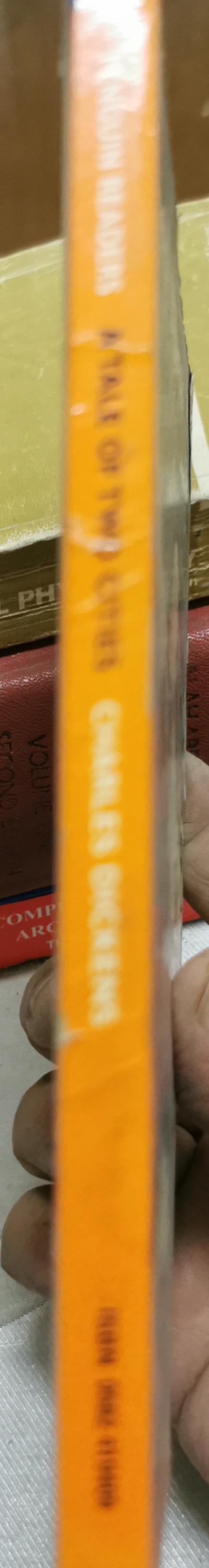 A Tale of Two Cities: Penguin Readers Level 5 New Edition By Charles Dickens