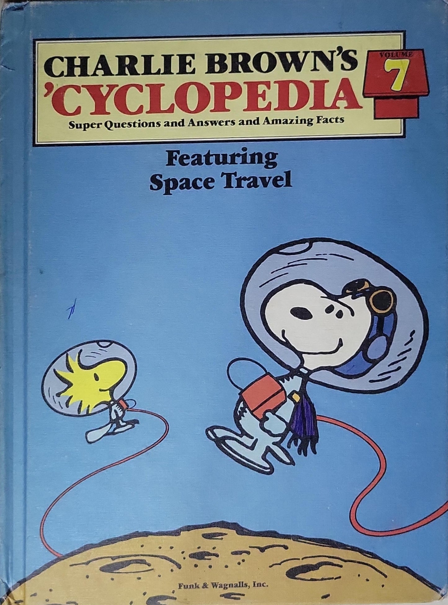 Charlie Brown's 'Cyclopedia': Super Questions and Answers and Amazing Facts