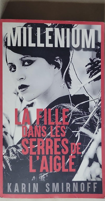 La fille dans les serres de l'aigle