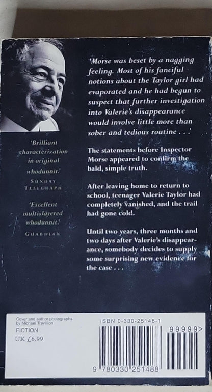 Last Seen Wearing: An Inspector Morse Mystery
