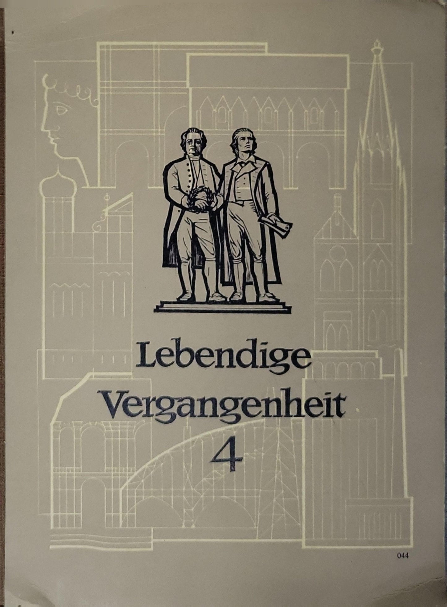 Lebendige Vergangenheit: 4