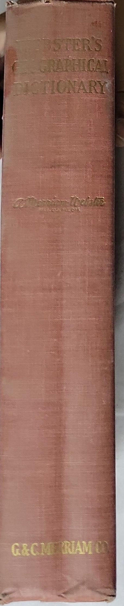 Merriam-Webster's Dictionary By G. & C. Merriam Co.
