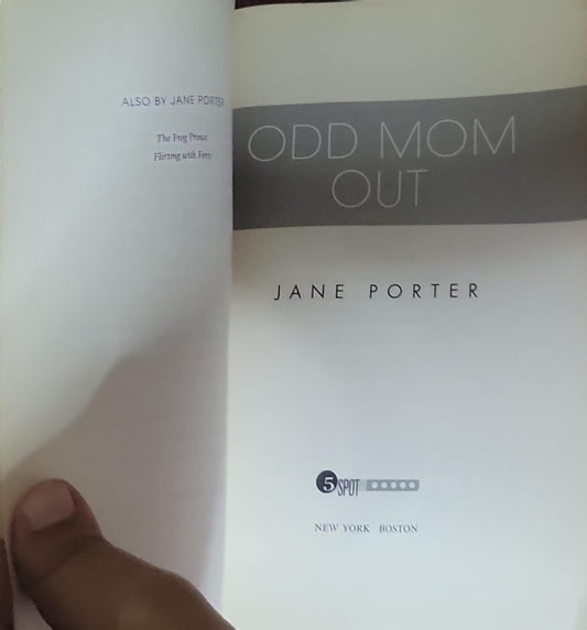 Odd Mom Out