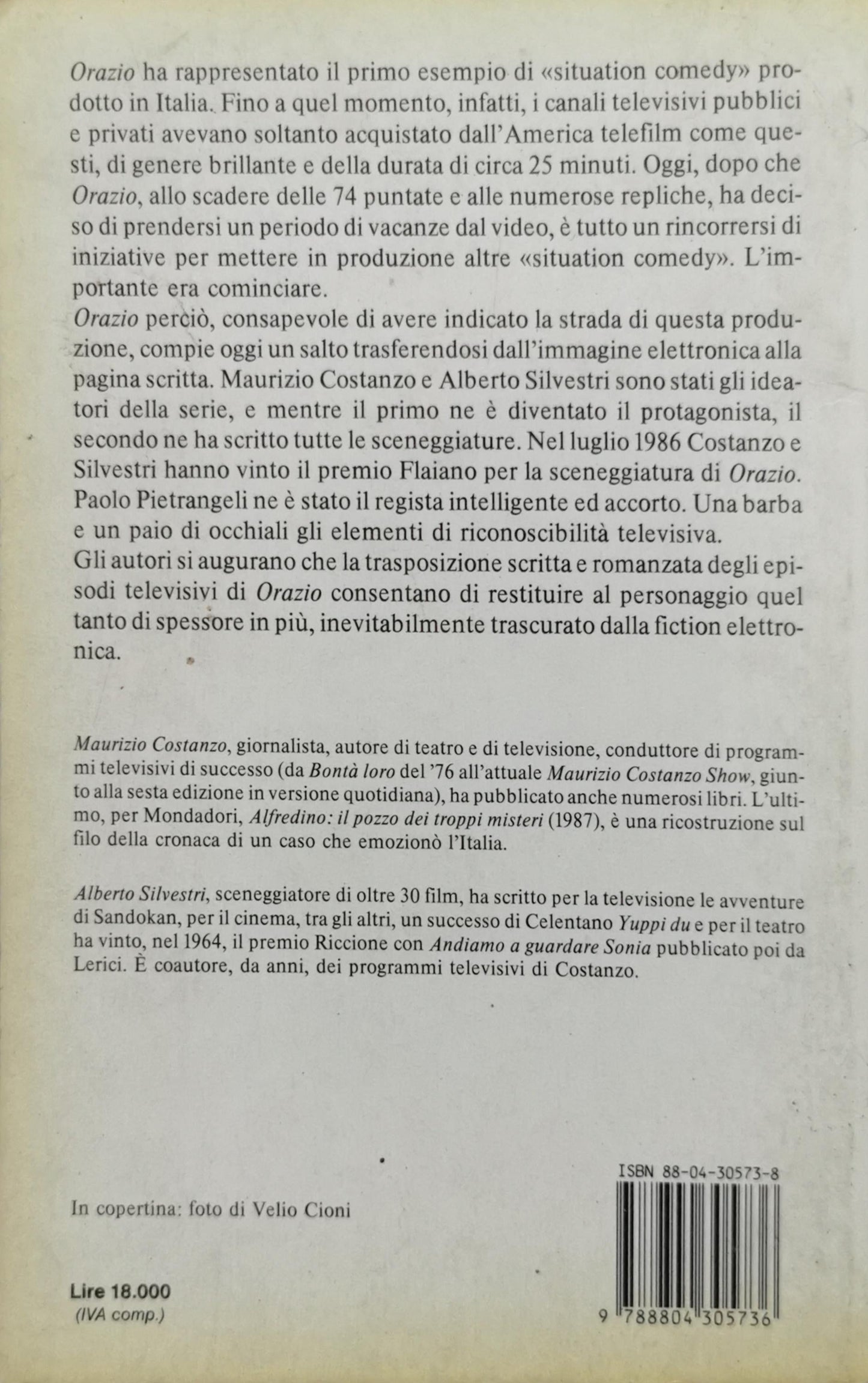 Orazio: Diario di un uomo straordinariamente normale By Maurizio Costanzo and Alberto Silvestri
